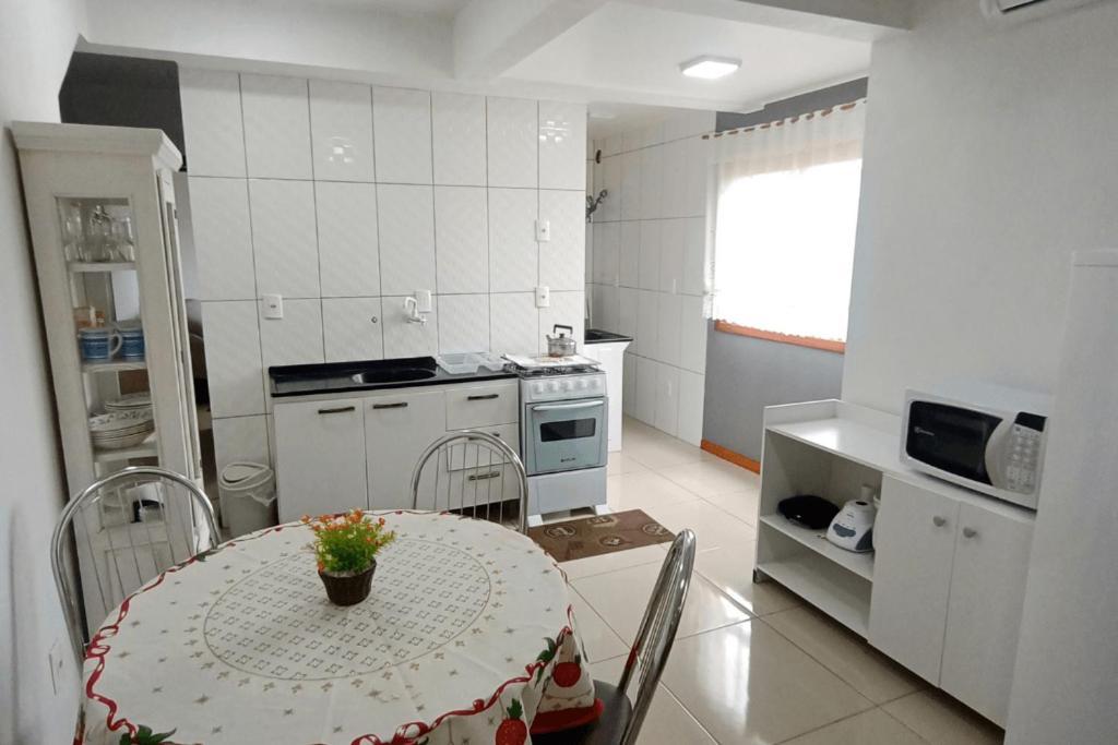 Residencial Raber Apartment Грамаду Екстериор снимка